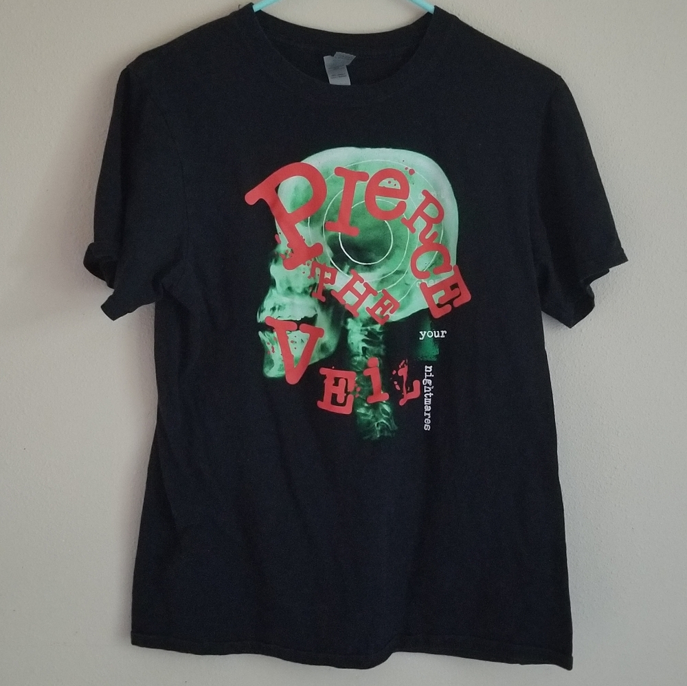 Pierce the Veil skull t-shirt